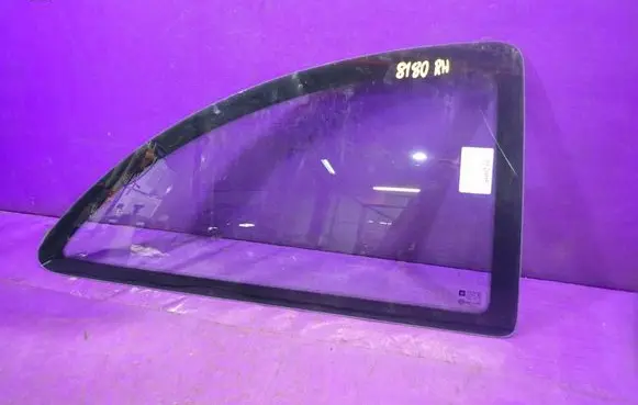 Opel Corsa C Rear side window