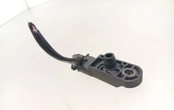Renault Espace - Grand espace IV Air pressure sensor 8200168253