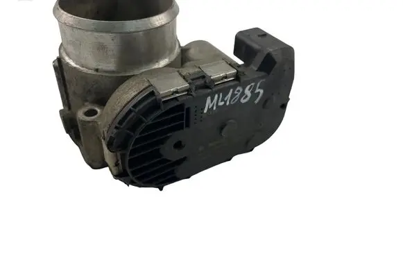 Audi A4 S4 B6 8E 8H Throttle valve 06B133062B