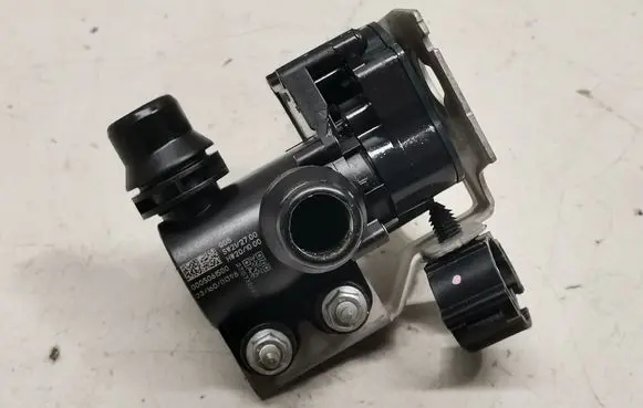 Coolant heater control valve