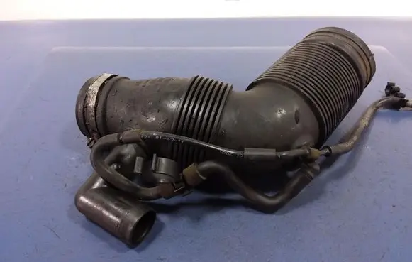 Skoda Roomster (5J) Air intake hose/pipe 6R0129654C