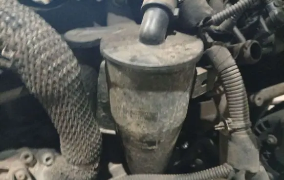 Opel Insignia A Oil breather separator 55567249