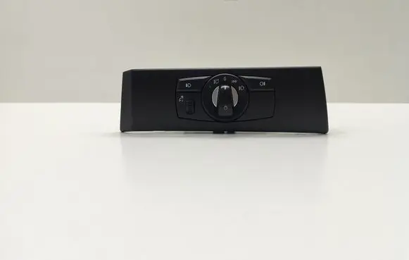 BMW 5 E60 E61 Light switch 6988565 9134726 913472602
