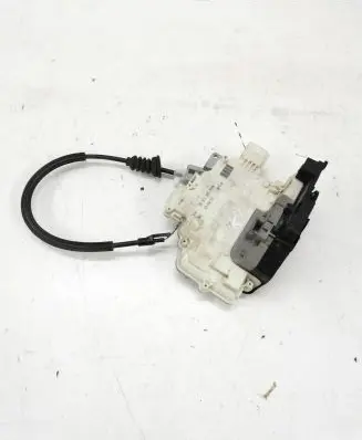 Audi A4 S4 B7 8E 8H Front door lock 3C1837016A