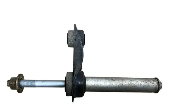 Rear control arm