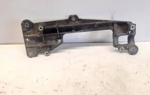 Audi A3 S3 8P Engine mounting bracket 03G131159