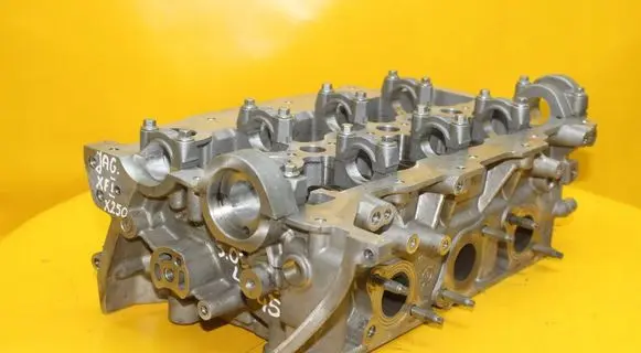 Jaguar XF X250 Engine head PM9X206C064CA
