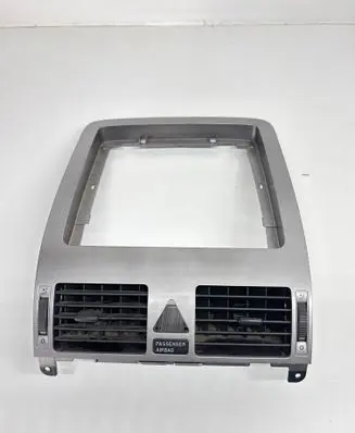 Volkswagen Touran I Dash center air vent grill 1T1819728C