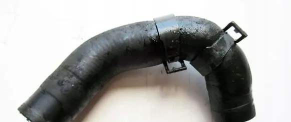 Volkswagen PASSAT B6 Engine coolant pipe/hose 5N0121065A