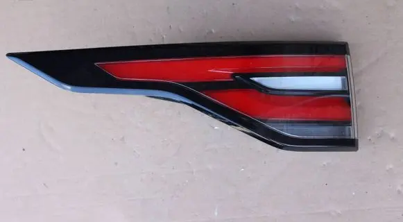 Land Rover Discovery Sport Rear/tail lights HY32-13406-CF