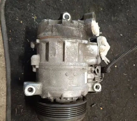 BMW 1 E81 E87 Air conditioning (A/C) compressor (pump) 6987862