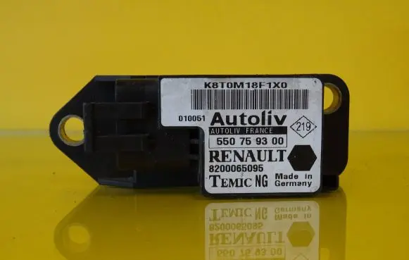 Renault Kangoo I Airbag deployment crash/impact sensor 8200065095