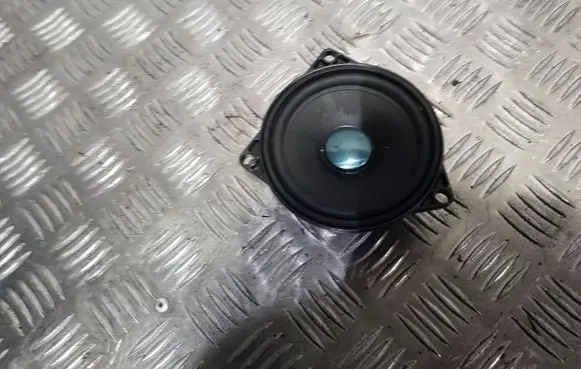 Mercedes-Benz S W221 Panel speaker A2218207602