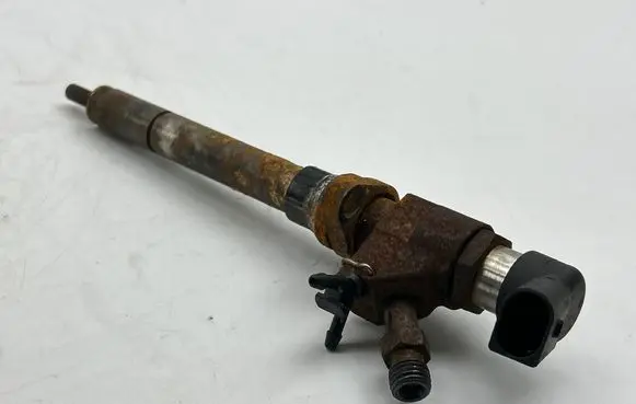 Ford Mondeo MK IV Fuel injector 9657144580 HB0940249