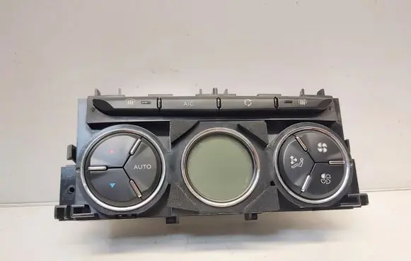 Citroen DS3 Climate control unit 96831720XT