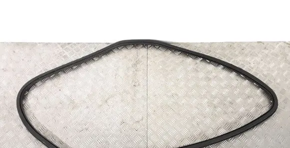 Volvo V40 Cross country Front door rubber seal