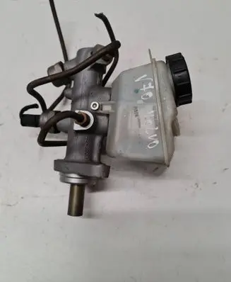 Volvo V70 Master brake cylinder 8646009