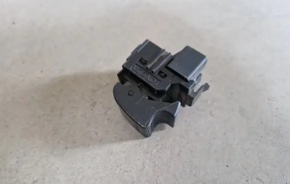 Toyota Hilux (AN10, AN20, AN30) Electric window control switch