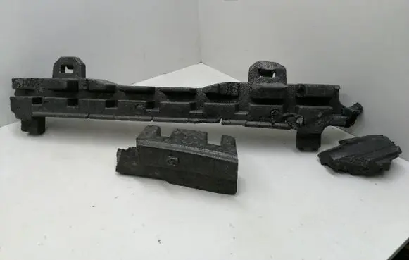 Front bumper foam support bar