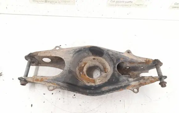 Mercedes-Benz C W204 Rear control arm 2043502006 2043503506