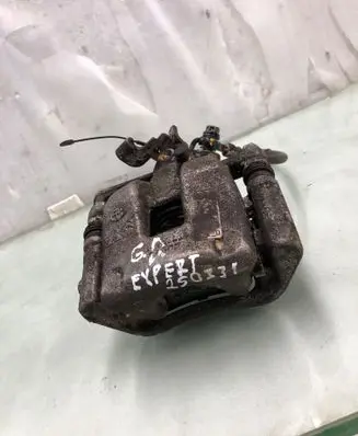 Peugeot Expert Rear brake caliper 9805341880