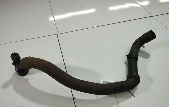Skoda Roomster (5J) Engine coolant pipe/hose