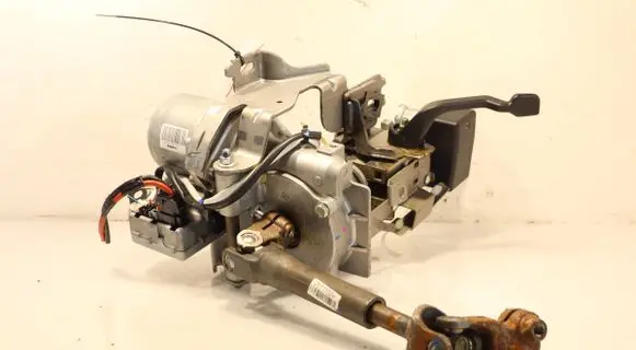 Nissan Qashqai Power steering pump F3X0424