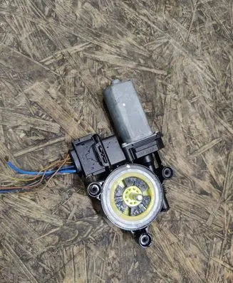BMW 2 F45 Front door window regulator motor 71019003 19995YY0625 5000158