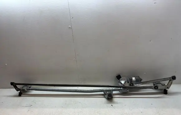 Opel Zafira B Front wiper linkage and motor 404976