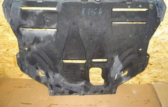 Ford Kuga II Engine splash shield/under tray