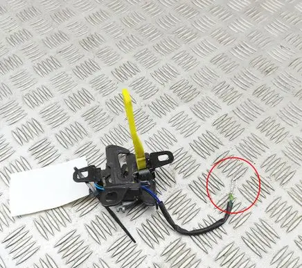 Fiat 500E Engine bonnet/hood lock/catch 52138163