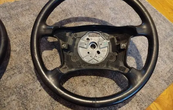 BMW 5 E39 Steering wheel 1095633