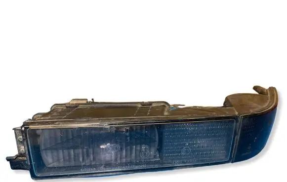 BMW 8 E31 Front fog light 0444446