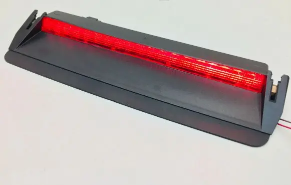 Volkswagen PASSAT B6 Third/center stoplight 1K5945097B
