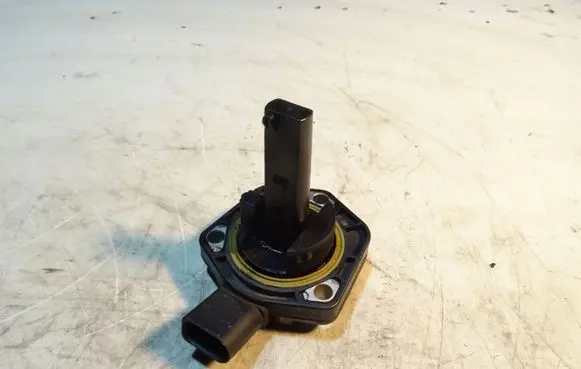 Audi A6 S6 C5 4B Oil level sensor 6PR00807902 6PR008079