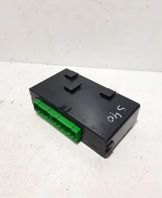 Volvo S40, V40 Other control units/modules 30889337 MB232300