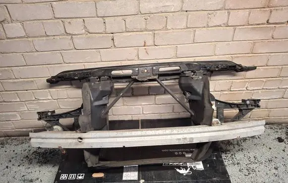 BMW X3 E83 Radiator support slam panel 7248266
