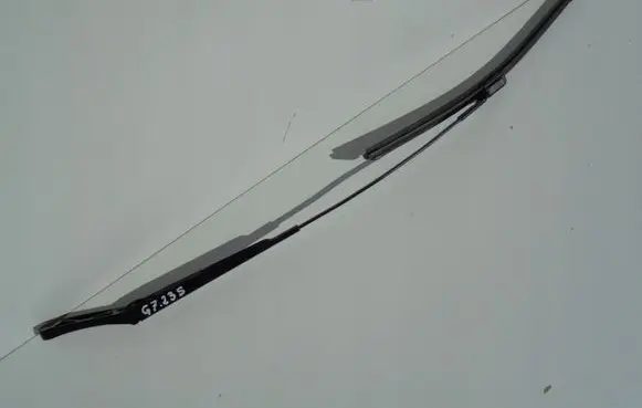 Volkswagen Golf VII Front wiper blade arm 5G1955410