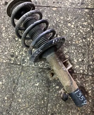 Volkswagen Transporter - Caravelle T5 Front shock absorber/damper