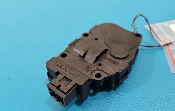 Mercedes-Benz E W213 A/C air flow flap actuator/motor 09112017 IMPRK1594540