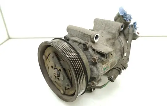 Renault Kangoo II Air conditioning (A/C) compressor (pump) 8200953359A 07802112962 R134A