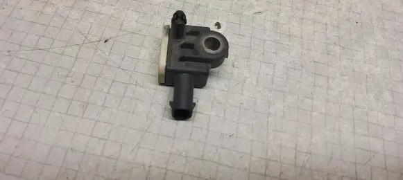 Jeep Grand Cherokee Airbag deployment crash/impact sensor 0641104138158 064110413 56054212AA