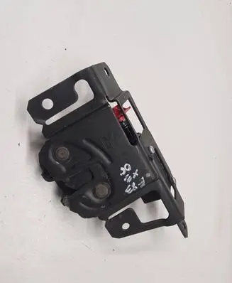 BMW X3 E83 Tailgate/trunk/boot lock/catch/latch 7057364
