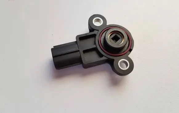 Mazda CX-5 II Throttle valve position sensor P5SP13X90