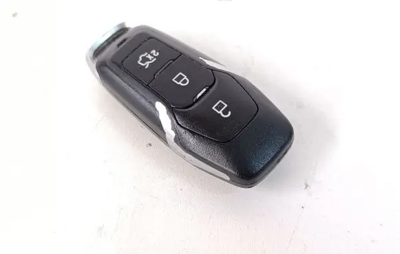 Ford Mondeo MK V Ignition key/card DS7T15K601DB