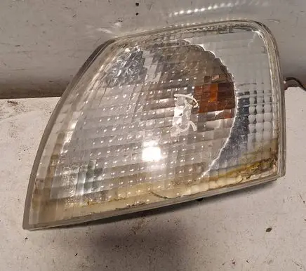 Volkswagen PASSAT B5 Front indicator light 084411516L