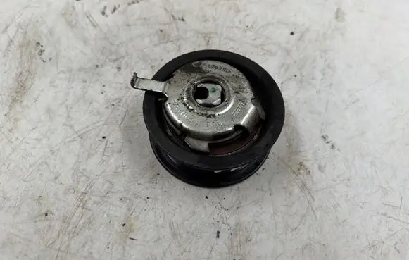 Audi A4 S4 B5 8D Alternator belt tensioner pulley 979286