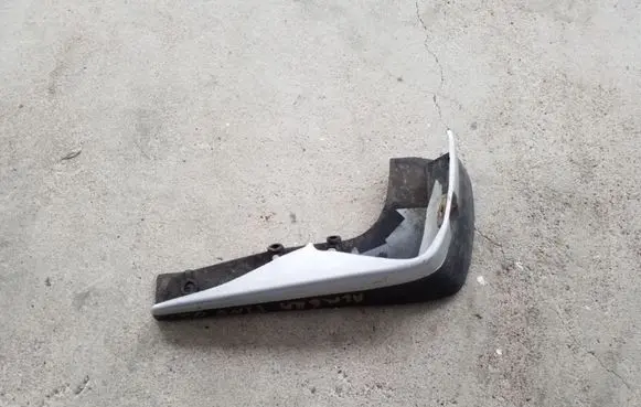 Nissan Almera Tino Rear mudguard 63855BU000
