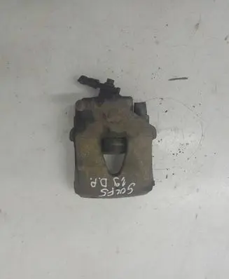 Volkswagen Golf V Front brake caliper