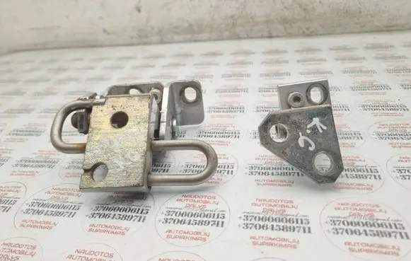 Volkswagen Golf Plus Rear door hinge set 1K4833411H